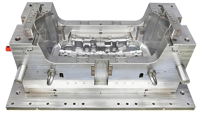 汽车模具